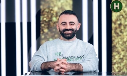 Арам Арзуманян розповів, як його родина святкує День святого Миколая: "Донька домовляється, щоб подарунок брата не був кращий"