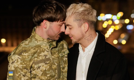 "Любовь с первого взгляда": Melovin рассекретил подробности помолвки с любимым-военным (ФОТО)