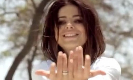 Ани Лорак презентовала клип на песню "Оранжевые сны"