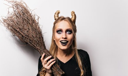 Моторошно красиво: 5 простих ідей зачісок на Геловін 2025, які легко зробити самій (ФОТО)