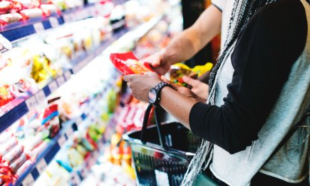 Отключение света и цены на продукты: что подорожает в феврале, а что нет