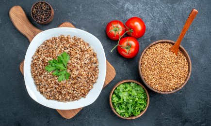 Пол ложки в гречку — и будет вдвое вкуснее: поможет один продукт, который уже есть на кухне