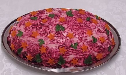 "Пісна Шуба" з овочами і грибами — з цим салатом ніхто не буде голодним! (РЕЦЕПТ)