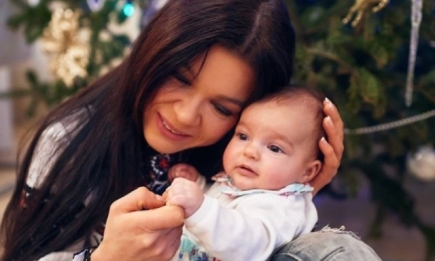 Руслана написала колыбельную своей новорожденной доченьке