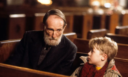 Самый страшный герой "Один дома" на самом деле был… Иисусом? Сеть всколыхнула неожиданная теория о культовом фильме (ВИДЕО)