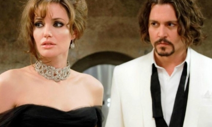 Анджелина Джоли отговаривает Джонни Деппа жениться