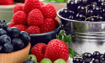 Полезные фрукты и ягоды: что предпочесть?