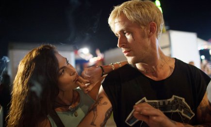 Кухня Евы Мендес и Райана Гослинга: почему розовый снова в моде (ВИДЕО)