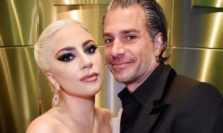 Леди Гага обручилась со своим агентом