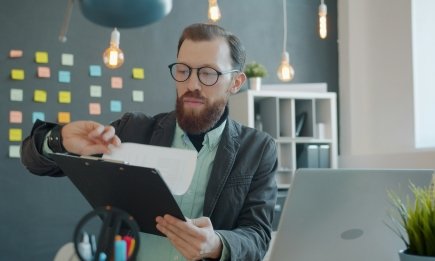 ФЛПам готовиться: новые КВЭДы, возможный НДС, годовая отчетность и громкие судебные решения – что изменится в ближайшее время