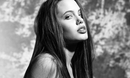 Как выглядела Анджелина Джоли в 16 лет? Фото