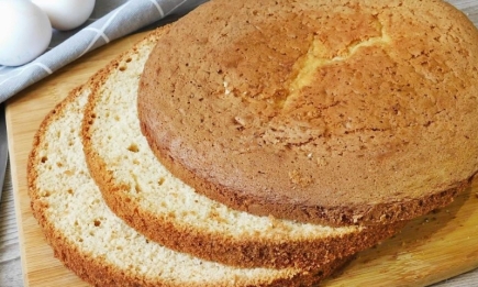 Распространенные ошибки в приготовлении бисквита: почему выпечка получается сырой внутри