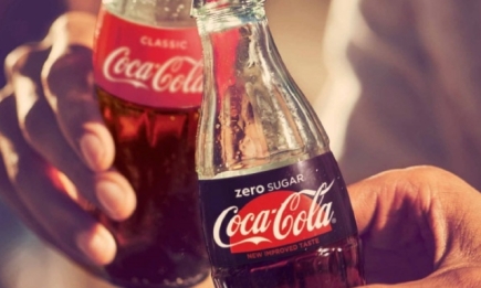Coca-Cola исполняется 134 года: как менялся дизайн культового напитка (ФОТО)