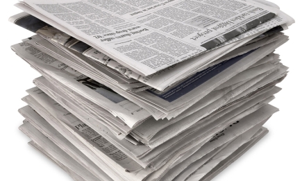 Даем новую жизнь старым газетам: как использовать макулатуру в быту