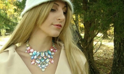 Ювелирный тренд 2013: радужные ожерелья
