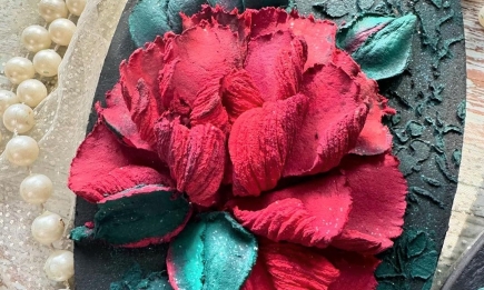 Розы из штукатурки: как украсить комнату своими руками — мастер-класс (ФОТО, ВИДЕО)