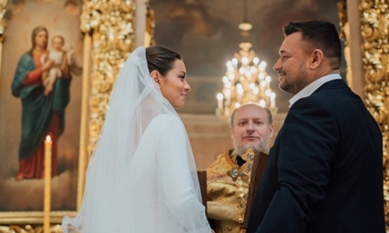 Спустя 10 лет брака: в Сети обсуждают ФОТО и ВИДЕО с церемонии венчания Сергея Жукова и Регины Бурд