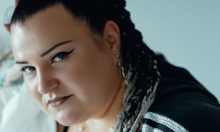 Alyona Alyona показала тіло до операції зі зменшення шлунку: відверті фото реперки в спідній білизні