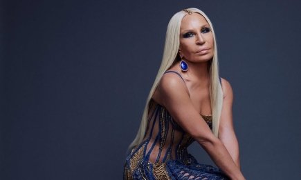 70-річна Донателла Версаче помолодшала до невпізнаваності: дизайнерка показала обличчя після чергової пластики (ФОТО)