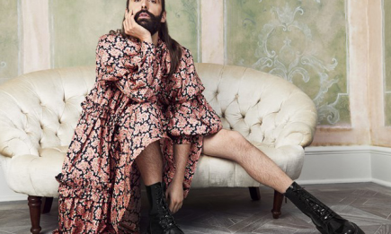 В платье и грубых ботинках: впервые за 35 лет на обложке Cosmopolitan появился мужчина (ФОТО)