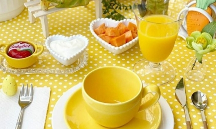Вишукано і апетитно: як сервірувати стіл у жовтих кольорах (ФОТО)
