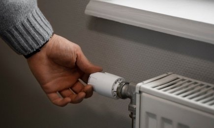 Найдешевший спосіб підігріти дім: просто покладіть це за батарею