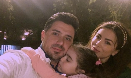 Ани Лорак опубликовала фото дочки и мужа: семейный отдых певицы