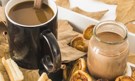 Уют в каждой чашке: как приготовить вкусное какао (ВИДЕО)