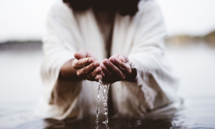 Христос крестится! Самые теплые поздравления для родных и друзей с Крещением (на украинском)