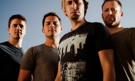 Рок-группа Nickelback показала в клипе Евромайдан