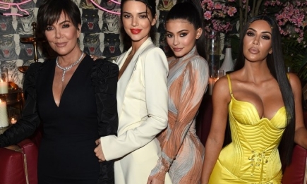 Kardashian Kloset: сестры Кардашьян-Дженнер запускают онлайн-магазин, чтобы распродать свой гардероб