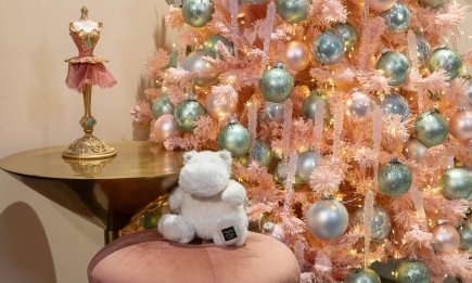 Вибираємо наймодніший колір 2026 року: 14 різдвяних палітр, які відчуваються абсолютно свіжими