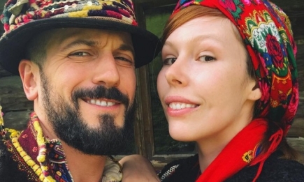 Отдых по-украински: помолвленные Соня Плакидюк и Ричард Горн примерили гуцульские наряды в Карпатах (ФОТО)