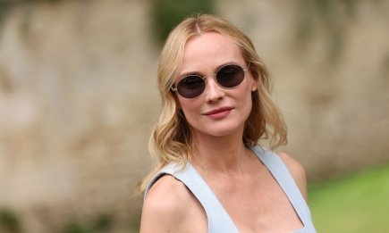 Диане Крюгер показала фигуру в стильном мини: новые фото актрисы