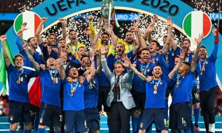 Италия во второй раз выиграла "Евро"
