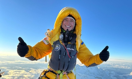 Велике досягнення: альпіністка Антоніна Самойлова втретє підкорила Еверест (ФОТО)