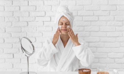 Гиалуроновая кислота или ретинол? Что на самом деле нужно вашей коже после тридцати