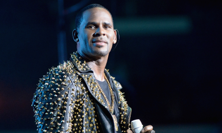 Донька відомого співака R. Kelly звинуватила його в сексуальному насиллі: що відомо