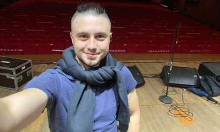 В активному пошуку після розлучення: Тарас Тополя показав своє мускулисте тіло в душі (ВІДЕО)