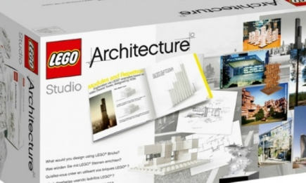 Компания Lego выпустила конструктор для взрослых