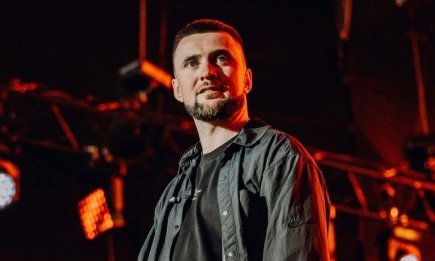 Певец YARMAK празднует день рождения: подборка лучших треков известного артиста (ВИДЕО)