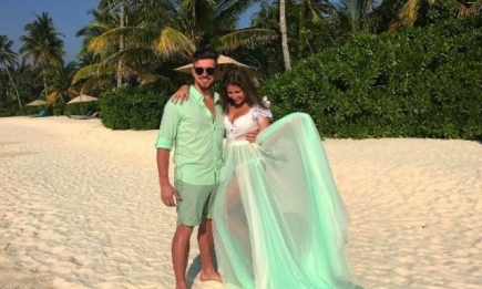 Героиня клипа "Экспонат" проводит медовый месяц с мужем-шоуменом на Мальдивах (ФОТО)