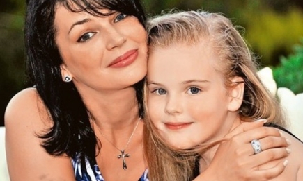 5-летняя дочь Абдулова стала актрисой театра "Ленком"