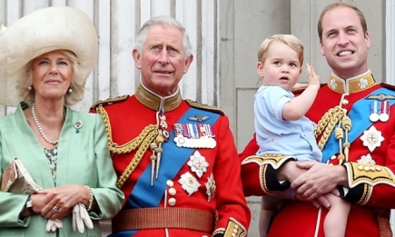 Королевская семья снялась в новой фотосессии в честь юбилея принца Чарльза (ФОТО)