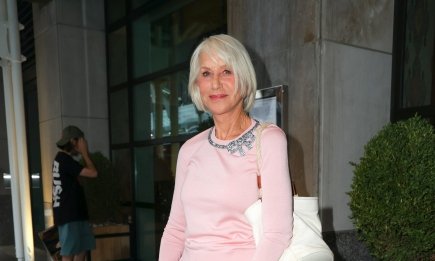 Цей колір їй пасує: 80-річну Гелен Міррен помітили у Нью-Йорку (ФОТО)