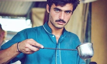 Горячий продавец чая: как обычный парень благодаря случайному снимку стал моделью