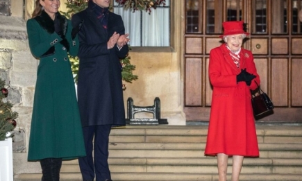 Красное или изумрудное? Кейт Миддлтон и Елизавета II встретились в Виндзоре и показали стильные образы (ФОТО)
