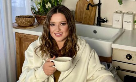 Что читает Наталья Могилевская: певица рассказала о новом увлечении книгой (ФОТО)