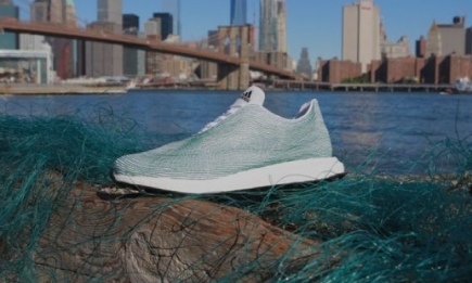 Adidas выпустят кроссовки из переработанного океанического мусора