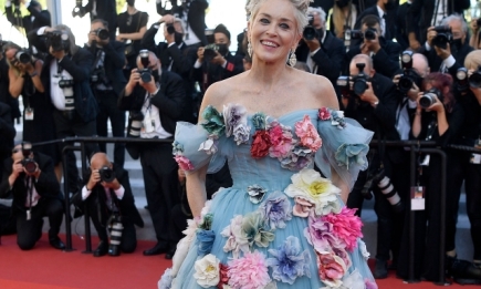 Шэрон Стоун в сказочном платье с цветами произвела фурор на красной дорожке Каннского кинофестиваля (ФОТО)